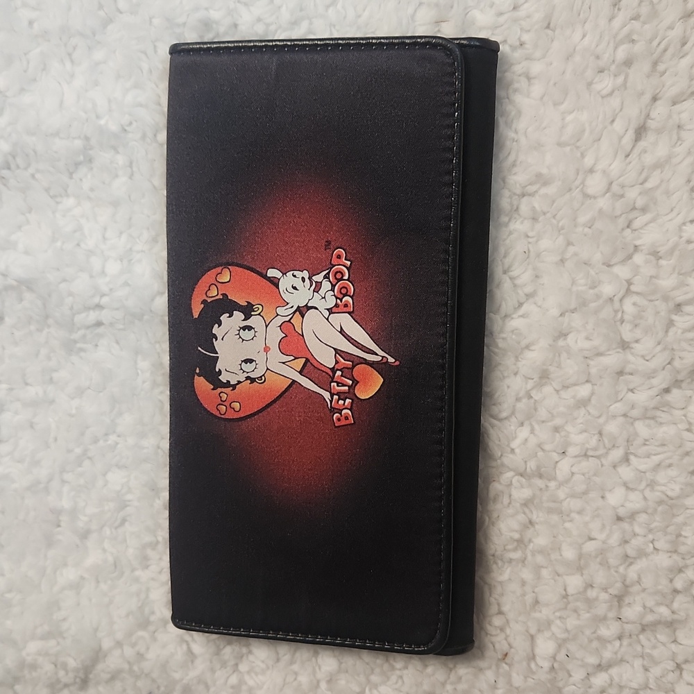 Betty Boop Wallet Checkbook Trifold Red With Hearts And Dog.